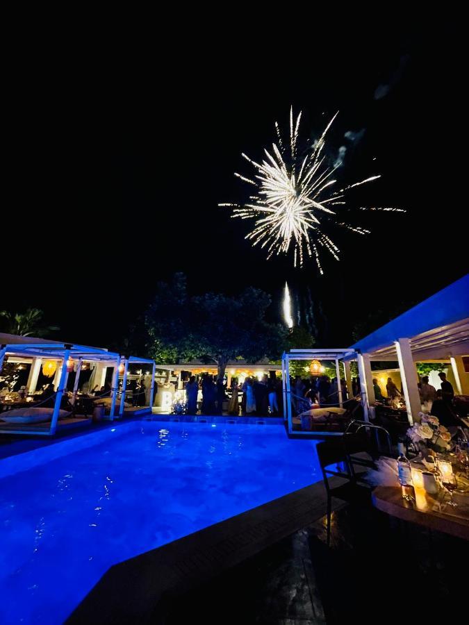 Hotel Afrodite Néoi Póroi Ngoại thất bức ảnh
