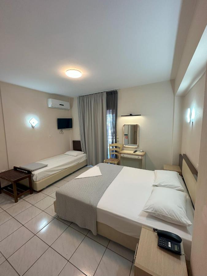 Hotel Afrodite Néoi Póroi Ngoại thất bức ảnh