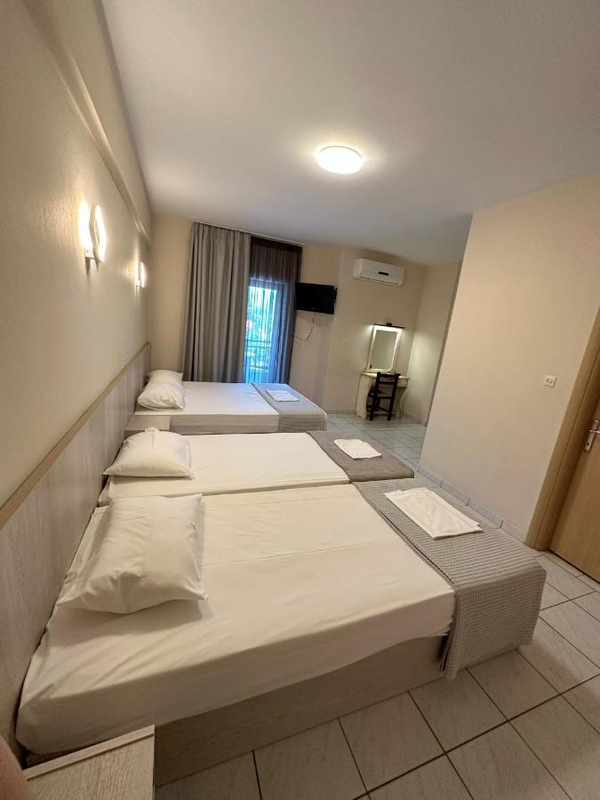 Hotel Afrodite Néoi Póroi Ngoại thất bức ảnh