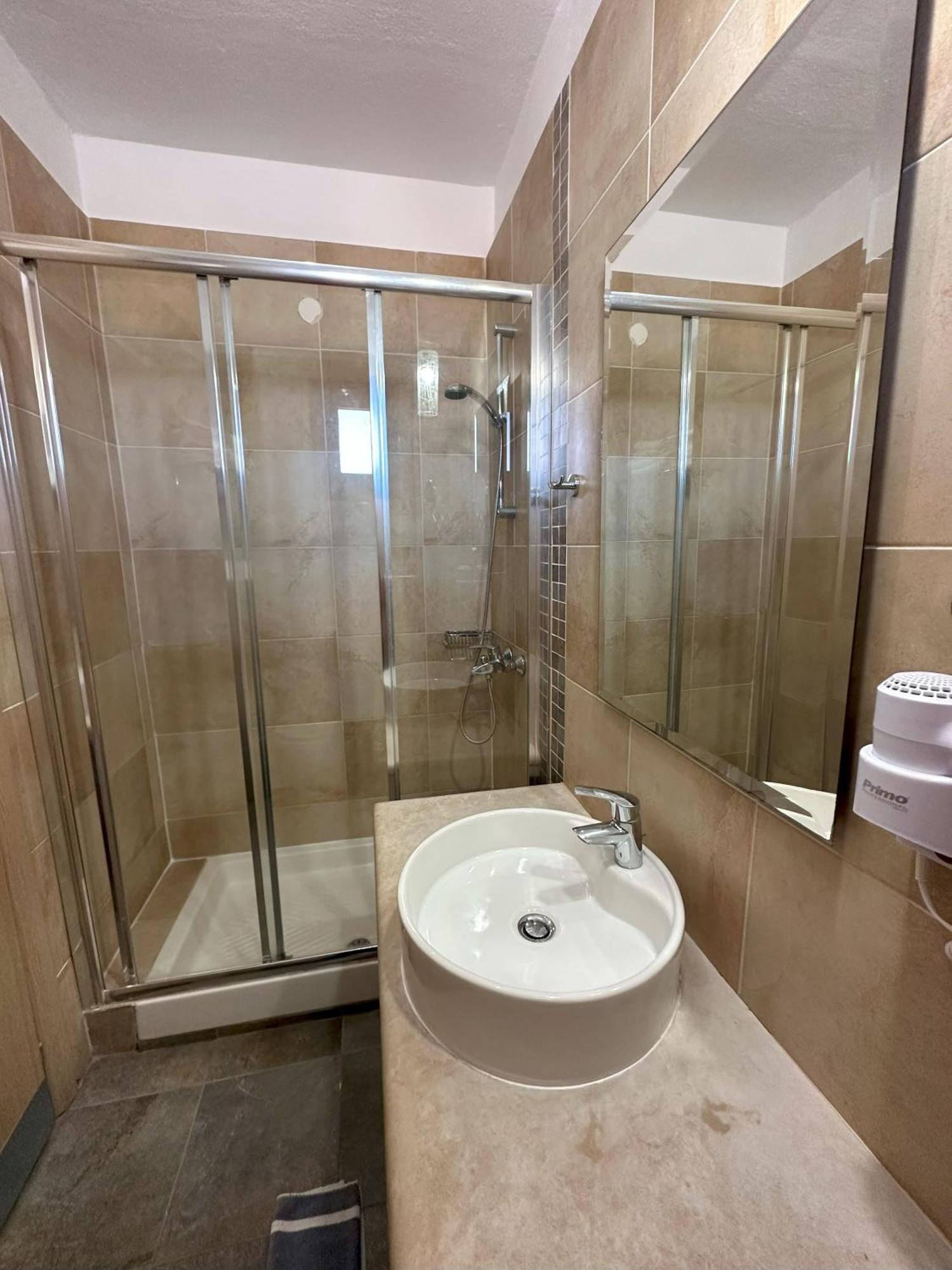 Hotel Afrodite Néoi Póroi Phòng bức ảnh
